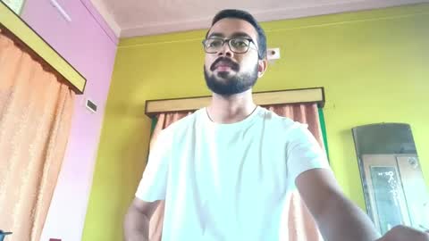 Ur BoyToy online show from April 3, 2026, 4:21 am