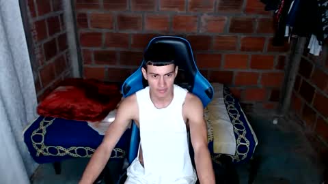 Snapshot of flacolatind chatting on February 1, 2025, 4:33 pm FLACO online show from February 1, 2025, 4:33 pm