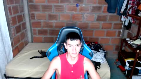 Snapshot of flacolatind chatting on February 22, 2025, 3:01 am FLACO online show from February 22, 2025, 3:01 am