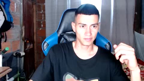 Snapshot of flacolatind chatting on September 26, 2025, 2:59 am FLACO online show from September 26, 2025, 2:59 am