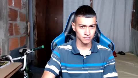 Snapshot of flacolatind chatting on October 11, 2025, 3:43 pm FLACO online show from October 11, 2025, 3:43 pm