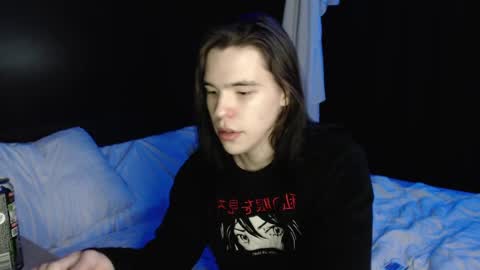 Robin online show from December 29, 2024, 3:46 pm