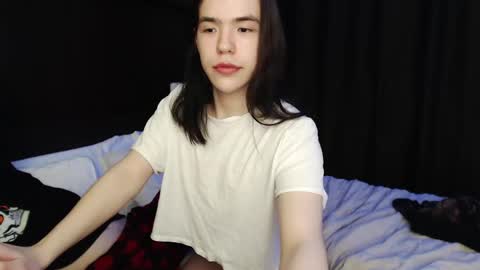 Robin online show from February 6, 2025, 11:21 am