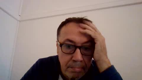 flenzo44 online show from November 29, 2025, 1:58 pm