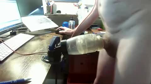 Snapshot of fleshlight4246 chatting on November 2, 2025, 2:41 pm UK Fleshlight Fucker online show from November 2, 2025, 2:41 pm