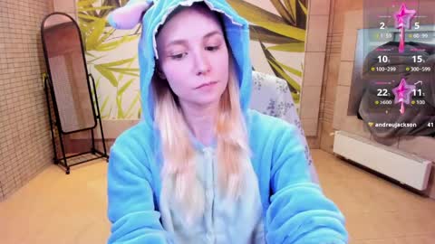 FlexiMona online show from March 28, 2026, 9:42 am