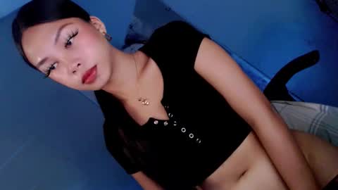 Suzy online show from April 19, 2026, 2:05 pm