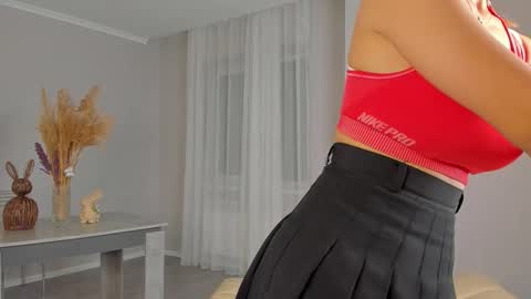 Snapshot of flirtbubble chatting on September 30, 2025, 7:08 pm Doloras online show from September 30, 2025, 7:08 pm