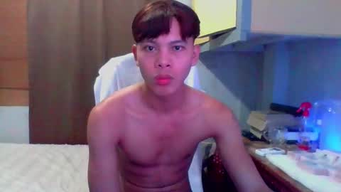 Snapshot of flirtfactorx chatting on October 19, 2025, 4:07 pm flirtfactorx online show from October 19, 2025, 4:07 pm