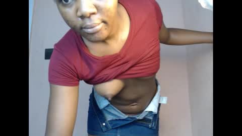 Snapshot of flirtxxdiva chatting on October 20, 2025, 2:45 am flirtxxdiva online show from October 20, 2025, 2:45 am