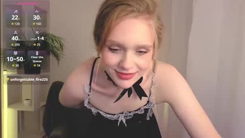 Polly online show from September 8, 2025, 10:20 pm