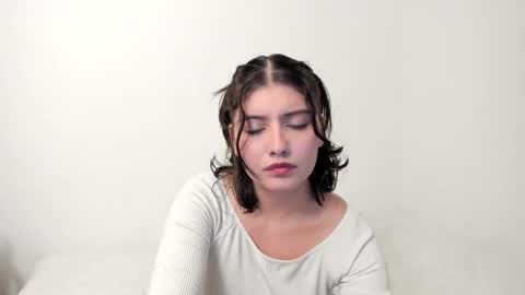 Snapshot of flordejamaica chatting on November 8, 2025, 12:00 am Tell me My Love online show from November 8, 2025, 12:00 am