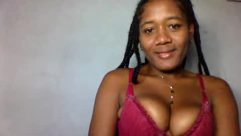 Snapshot of florencia011 chatting on March 11, 2025, 9:02 am florencia011 online show from March 11, 2025, 9:02 am