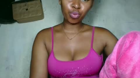 Snapshot of florencia011 chatting on November 7, 2025, 8:20 pm florencia011 online show from November 7, 2025, 8:20 pm