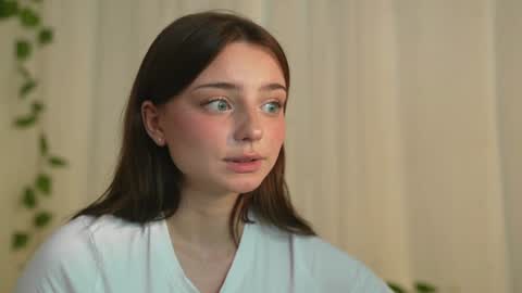 Snapshot of floret_joy chatting on March 4, 2025, 10:38 pm ALICE online show from March 4, 2025, 10:38 pm