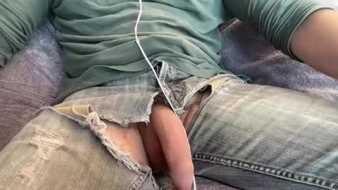 Snapshot of flow_art chatting on December 7, 2024, 8:38 pm Flow Art online show from December 7, 2024, 8:38 pm