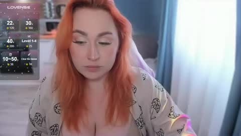Snapshot of flower_camellia chatting on January 17, 2025, 10:55 am Camelia online show from January 17, 2025, 10:55 am