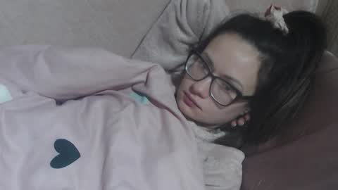 say meow and send tip  online show from February 18, 2026, 11:44 pm