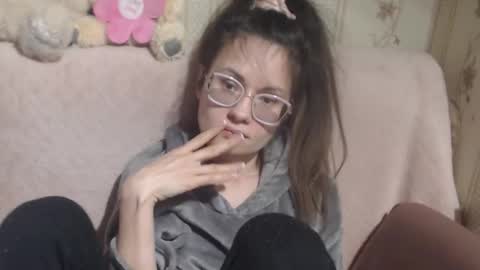 say meow and send tip  online show from March 20, 2026, 4:34 pm