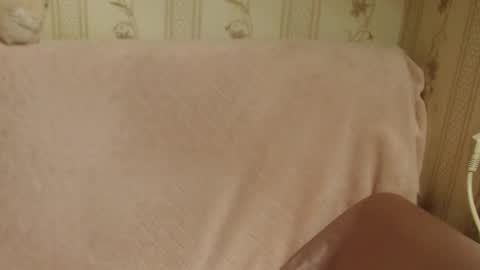 say meow and send tip  online show from February 28, 2026, 5:58 pm