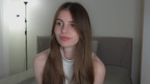 Adeline online show from April 16, 2026, 5:36 pm