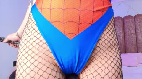  FLUFFY BUBBLE  online show from April 1, 2026, 4:13 am