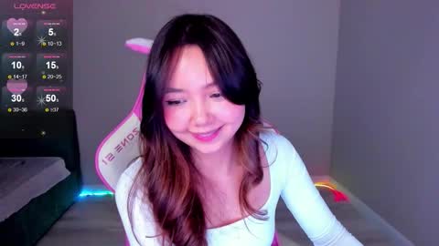 Snapshot of fluffy_rose chatting on November 8, 2025, 1:33 pm Rose online show from November 8, 2025, 1:33 pm