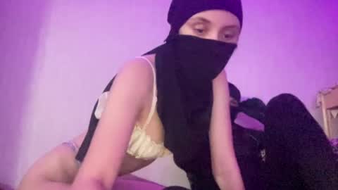 Snapshot of fluttershyxxx chatting on July 3, 2026, 11:11 pm Fluttershyxxx online show from July 3, 2026, 11:11 pm