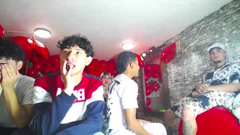 Snapshot of flyckers chatting on February 27, 2025, 9:14 pm flyckers online show from February 27, 2025, 9:14 pm