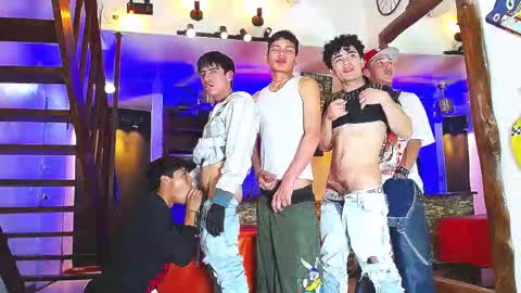 Snapshot of flyckers chatting on September 9, 2025, 8:30 pm flyckers online show from September 9, 2025, 8:30 pm