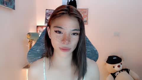 Snapshot of foeheart chatting on January 16, 2025, 6:35 am Foe online show from January 16, 2025, 6:35 am