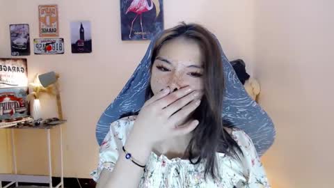 Snapshot of foeheart chatting on February 10, 2025, 4:25 pm Foe online show from February 10, 2025, 4:25 pm