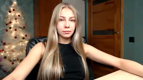 Snapshot of fofhcf chatting on December 26, 2024, 9:26 pm Molli Ready for any play with you. Hottest show in pvt Help a student earn big tokens online show from December 26, 2024, 9:26 pm