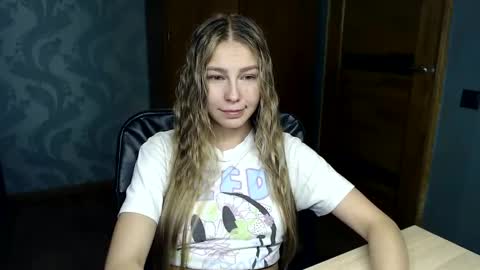 Snapshot of fofhcf chatting on February 26, 2025, 11:37 pm Molli Ready for any play with you. Hottest show in pvt Help a student earn big tokens online show from February 26, 2025, 11:37 pm