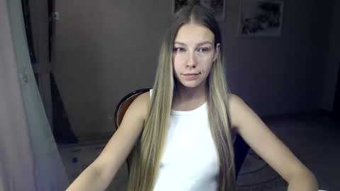 Snapshot of fofhcf chatting on September 20, 2025, 8:43 pm Molli Ready for any play with you. Hottest show in pvt Help a student earn big tokens online show from September 20, 2025, 8:43 pm