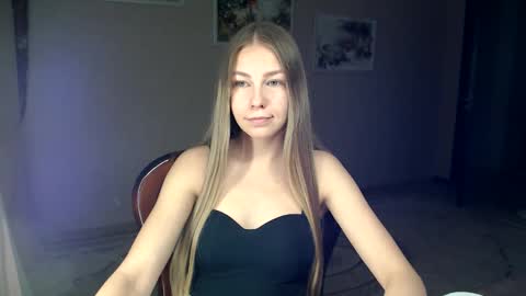 Snapshot of fofhcf chatting on October 12, 2025, 7:46 pm Molli Ready for any play with you. Hottest show in pvt Help a student earn big tokens online show from October 12, 2025, 7:46 pm