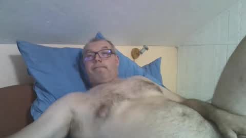 Snapshot of fojtik chatting on September 12, 2025, 5:35 pm Fojtik online show from September 12, 2025, 5:35 pm