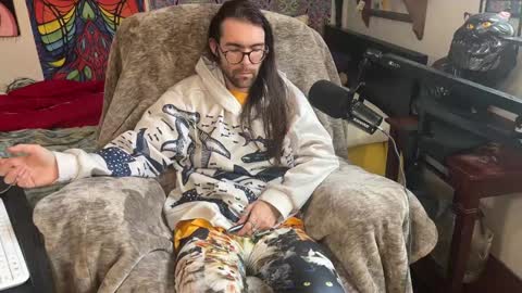 Snapshot of folkemord69 chatting on January 5, 2025, 8:42 pm Chris online show from January 5, 2025, 8:42 pm