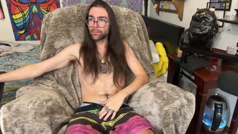 Snapshot of folkemord69 chatting on January 20, 2025, 7:25 am Chris online show from January 20, 2025, 7:25 am