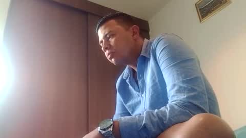 Snapshot of follonwx16xd chatting on September 21, 2025, 8:43 pm follonwx16xd online show from September 21, 2025, 8:43 pm