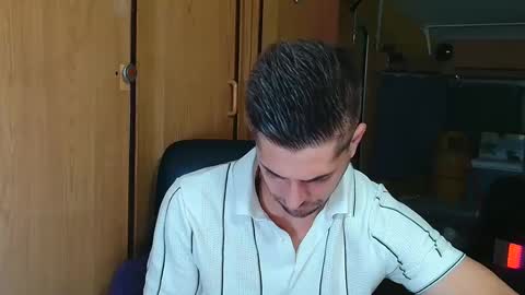 Snapshot of followknight chatting on September 22, 2025, 5:37 pm independent model online show from September 22, 2025, 5:37 pm