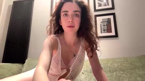 forbiddennvelvet online show from February 14, 2026, 3:31 pm