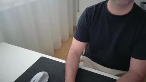 Forbidden Shape online show from April 9, 2026, 8:09 am