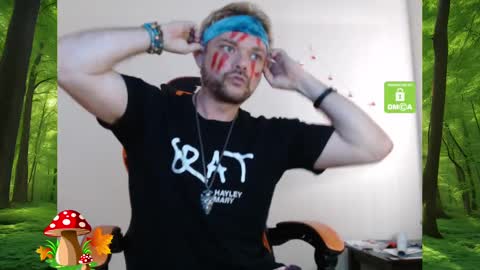 Snapshot of forest_brat chatting on January 4, 2025, 6:30 am forest brat online show from January 4, 2025, 6:30 am