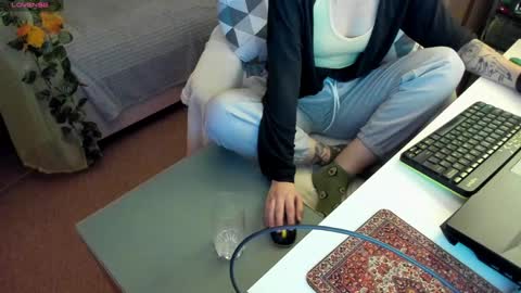 Snapshot of forest_lina chatting on January 12, 2025, 3:03 pm online show from January 12, 2025, 3:03 pm