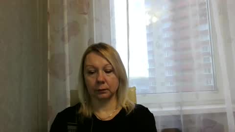 forever_smilex online show from January 23, 2025, 7:22 am