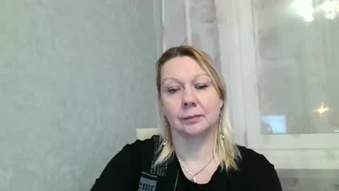 forever_smilex online show from February 8, 2025, 3:53 pm