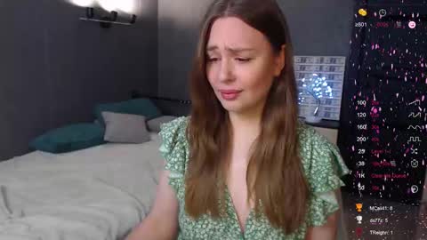 Julia online show from January 15, 2026, 5:49 pm