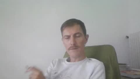 Snapshot of forfun1317 chatting on October 1, 2025, 9:59 am forfun1317 online show from October 1, 2025, 9:59 am