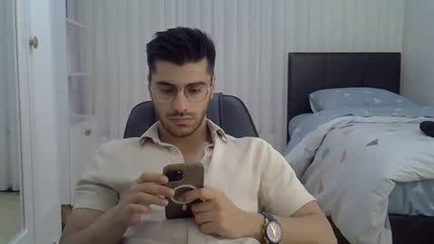 fortiori8 online show from November 30, 2025, 8:24 pm